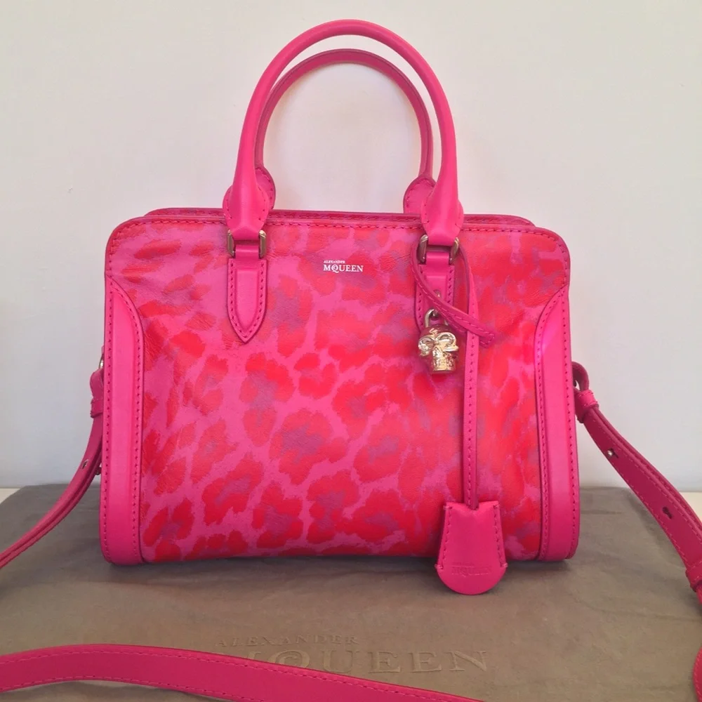 VHTF ALEXANDER MCQUEEN VINTAGE SMALL PADLOCK SATCHEL PINK RED LEATHER FLAME - Picture 2 of 8
